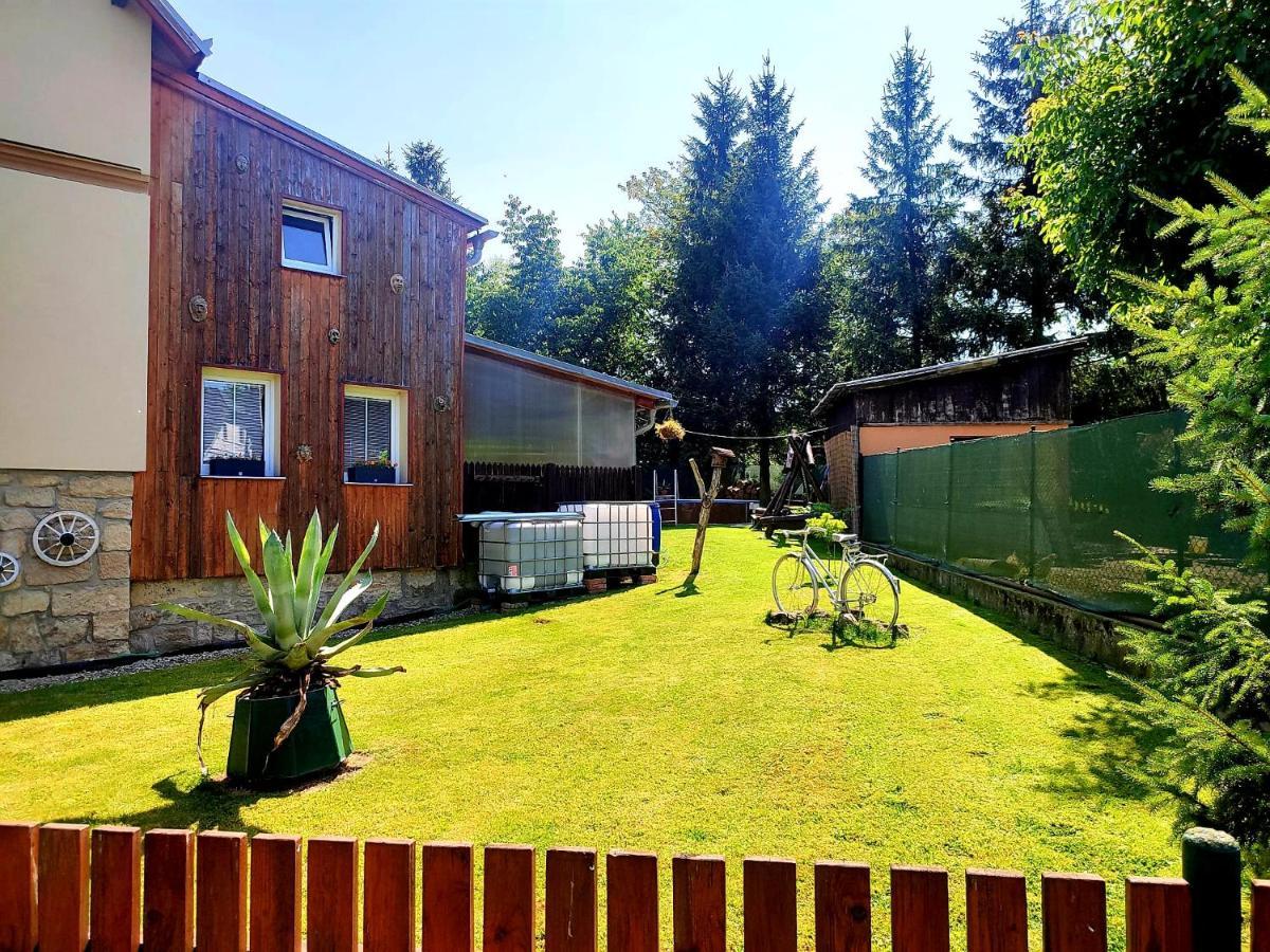 Ubytovani U Rybnicka Villa Arnoltice u Decina Bagian luar foto